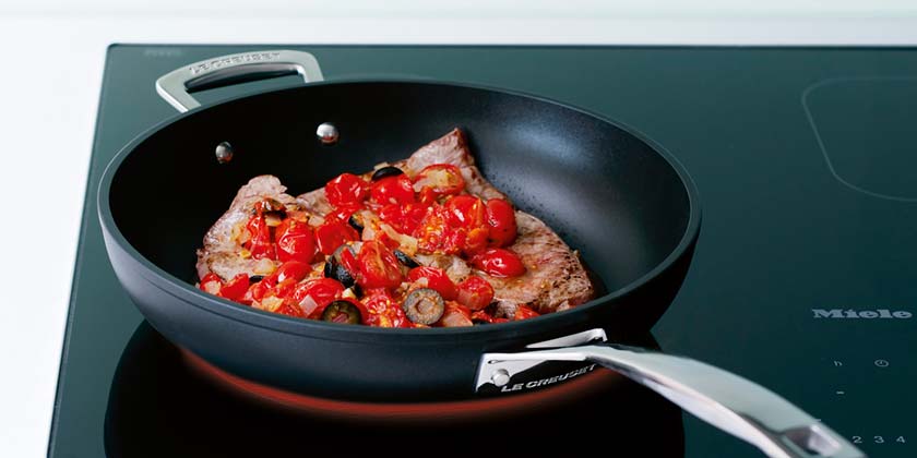How to Cook with a Cast Iron Skillet - Escoffier Online