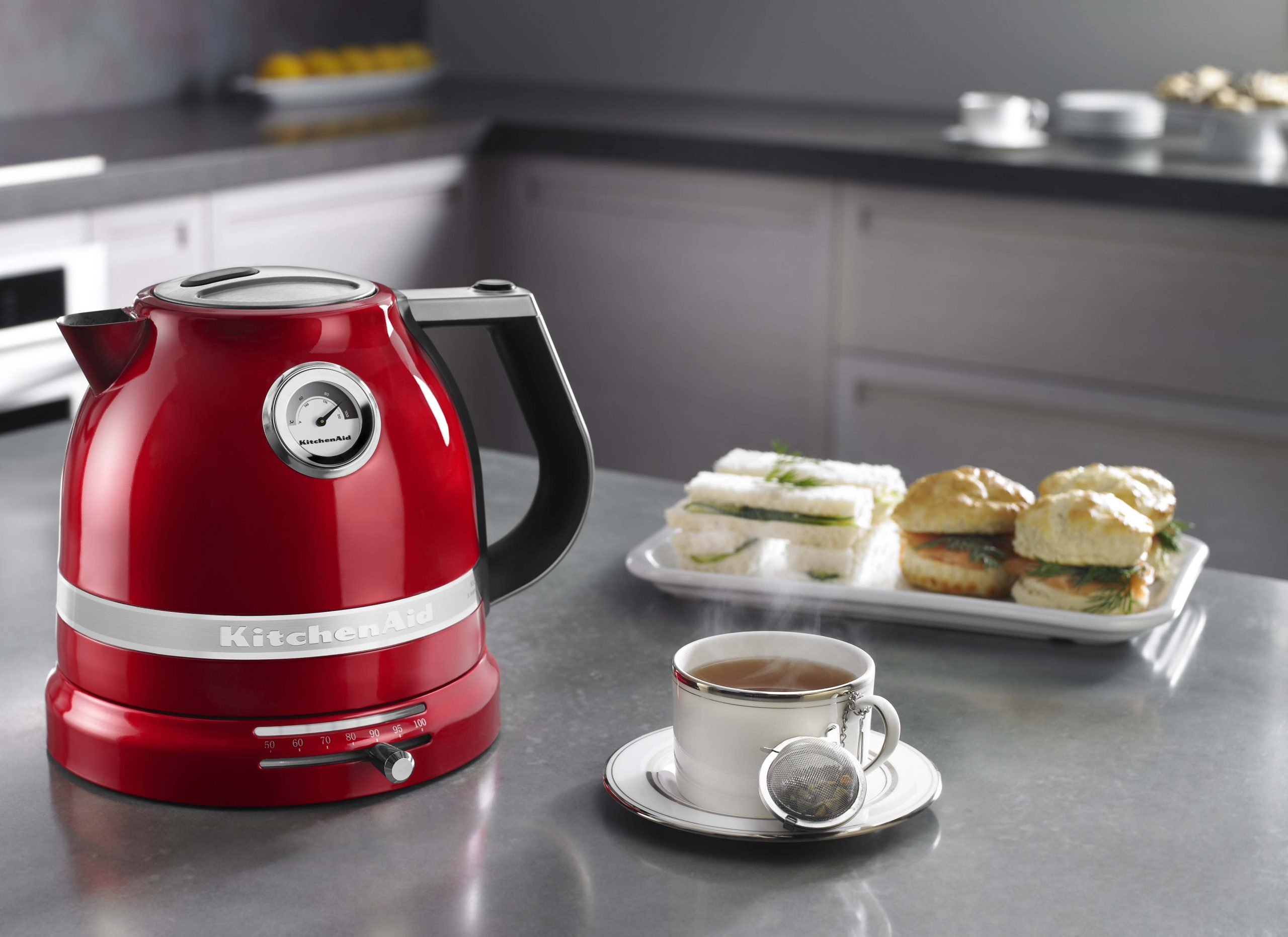 KitchenAid Pro Line® KEK1522 1.5L Electric Kettle Candy ...