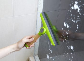 28855 - Wipe Out Pivoting Squeegee - Green LS