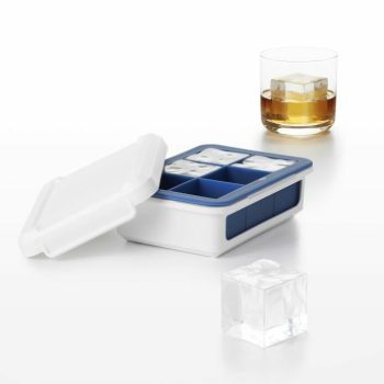 covered_silicone_ice_cube_tray-large_cube_11154200_3