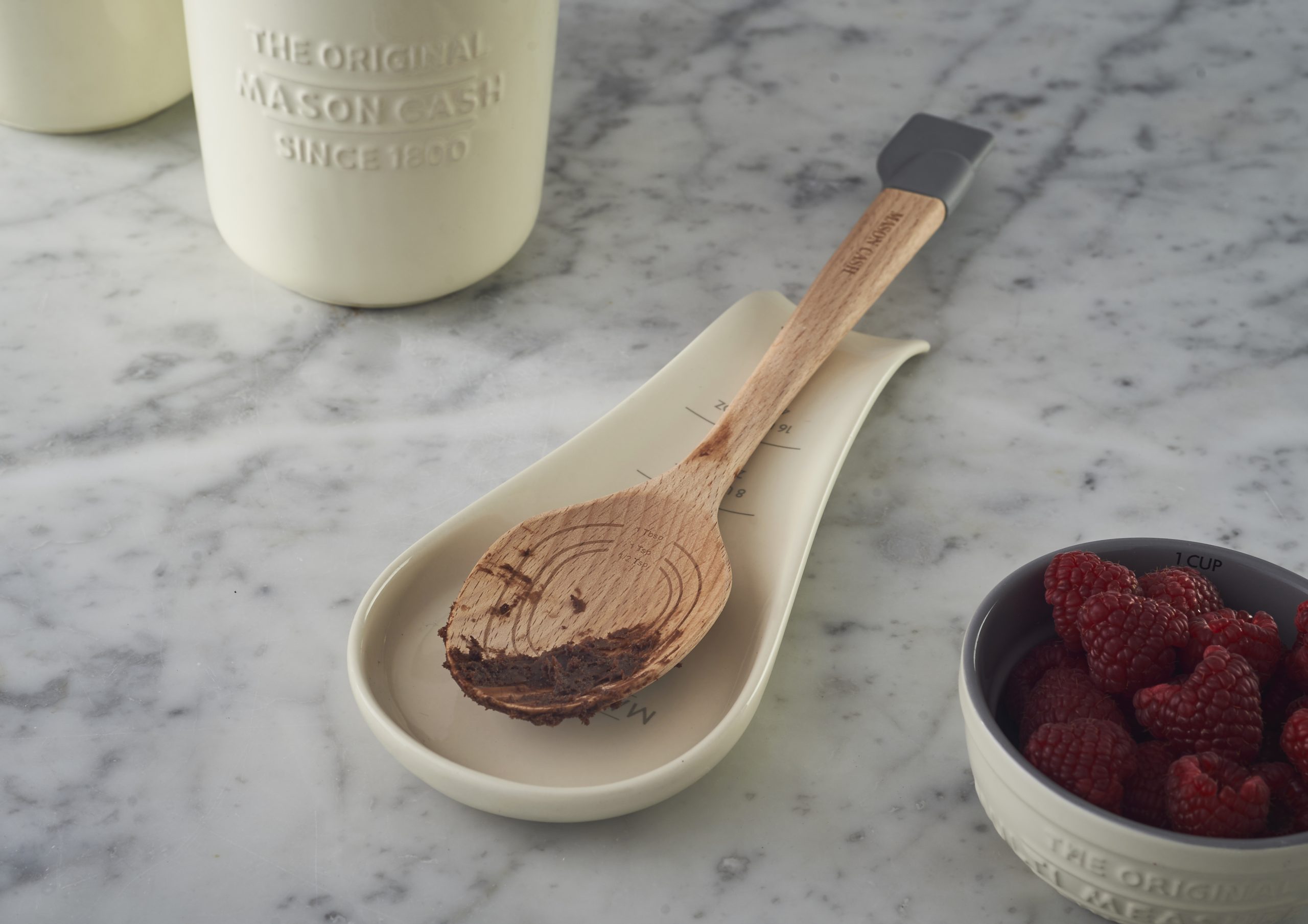 Innovative Kitchen Solid Spoon & Jar Scraper, Mason Cash