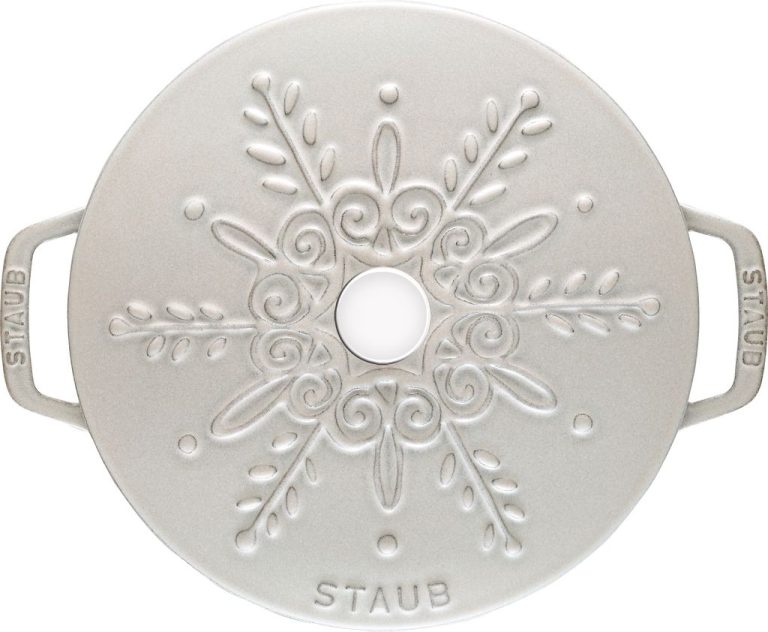 65702 – Staub – Fr Ov Snowflake 24cm WTruffle 112824107 – HR – 03