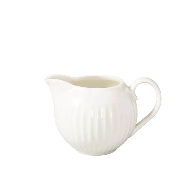 Luzerne Cottage Creamer white