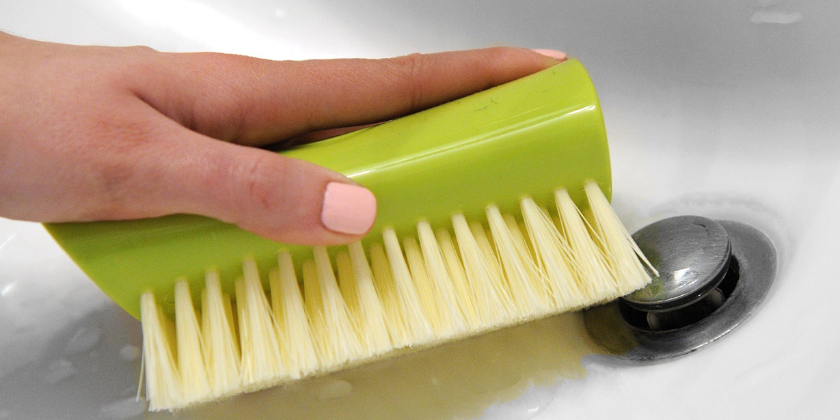 Scrub & Grout Brushes | Heading Image | Product Category