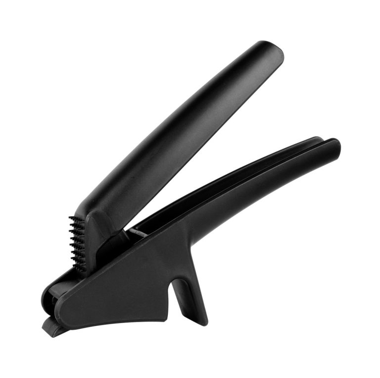 Avanti Garlic Press 1