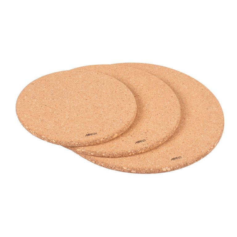 Avanti round cork trivets 3