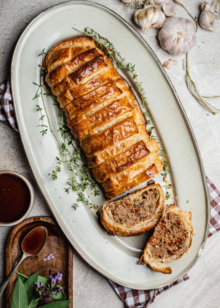 Giant Beef, Sundried Tomato & Sage Sausage Roll (1)