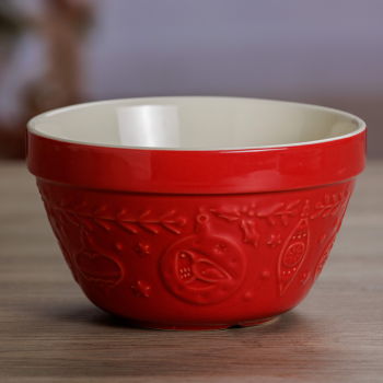 Mason Cash Merry & Bright Pudding Basin Red 16cm Lifestyle