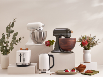 KitchenAid Xmas Group Shot Homepage