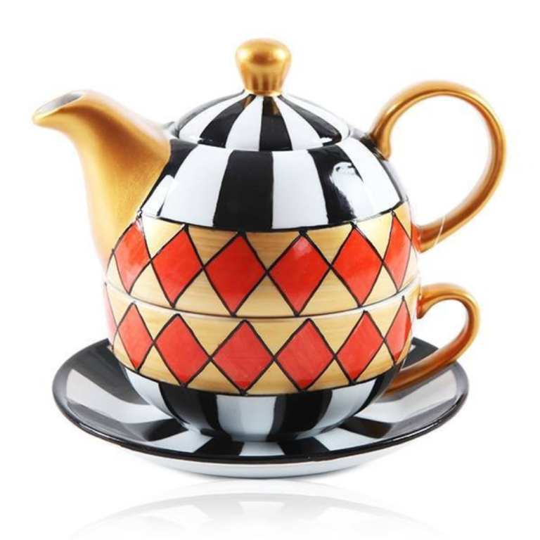 mad-hatter-teapot