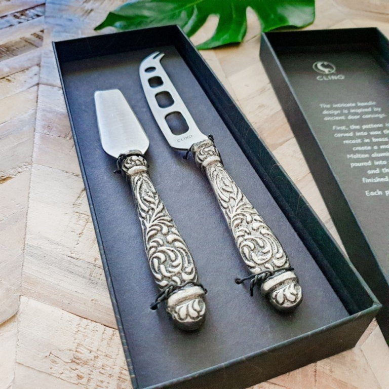 carved-handle-2pc-knife-set-2