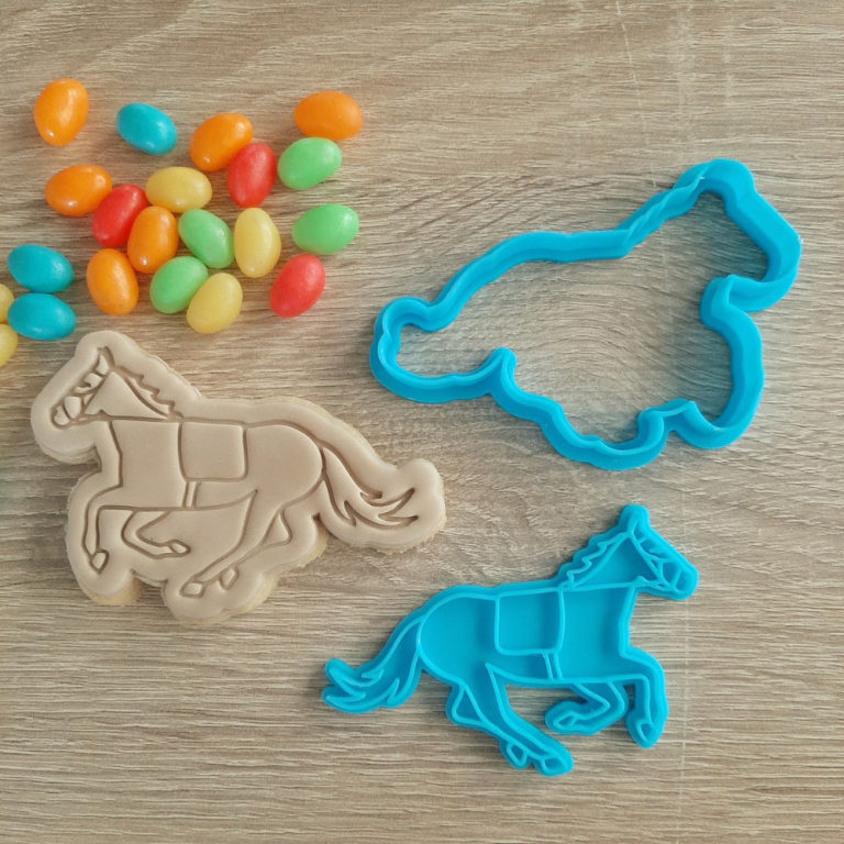 cookie-cutter-stamp-horse-2