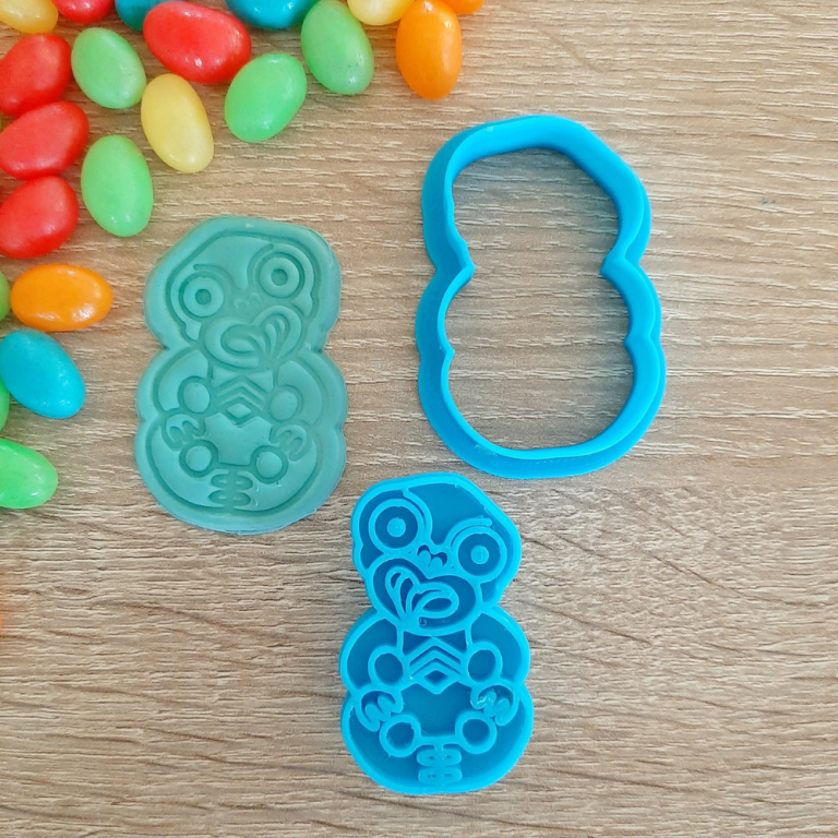 mini-hei-tiki-cookie-cutter-2