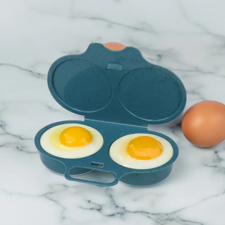 white-magic-ocean-microwave-egg-poacher-5