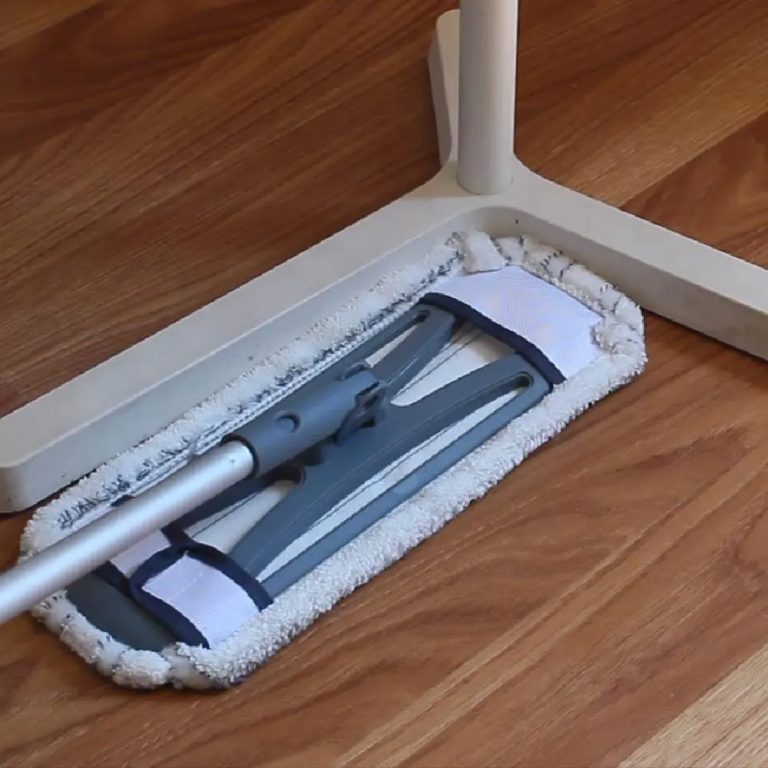 white-magic-wet-dry-mop-6