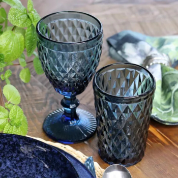 Dark Blue Diamond Cut Stemmed Glass (3)