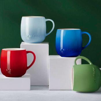 Le Creuset U Mug 380ml Lifestyle